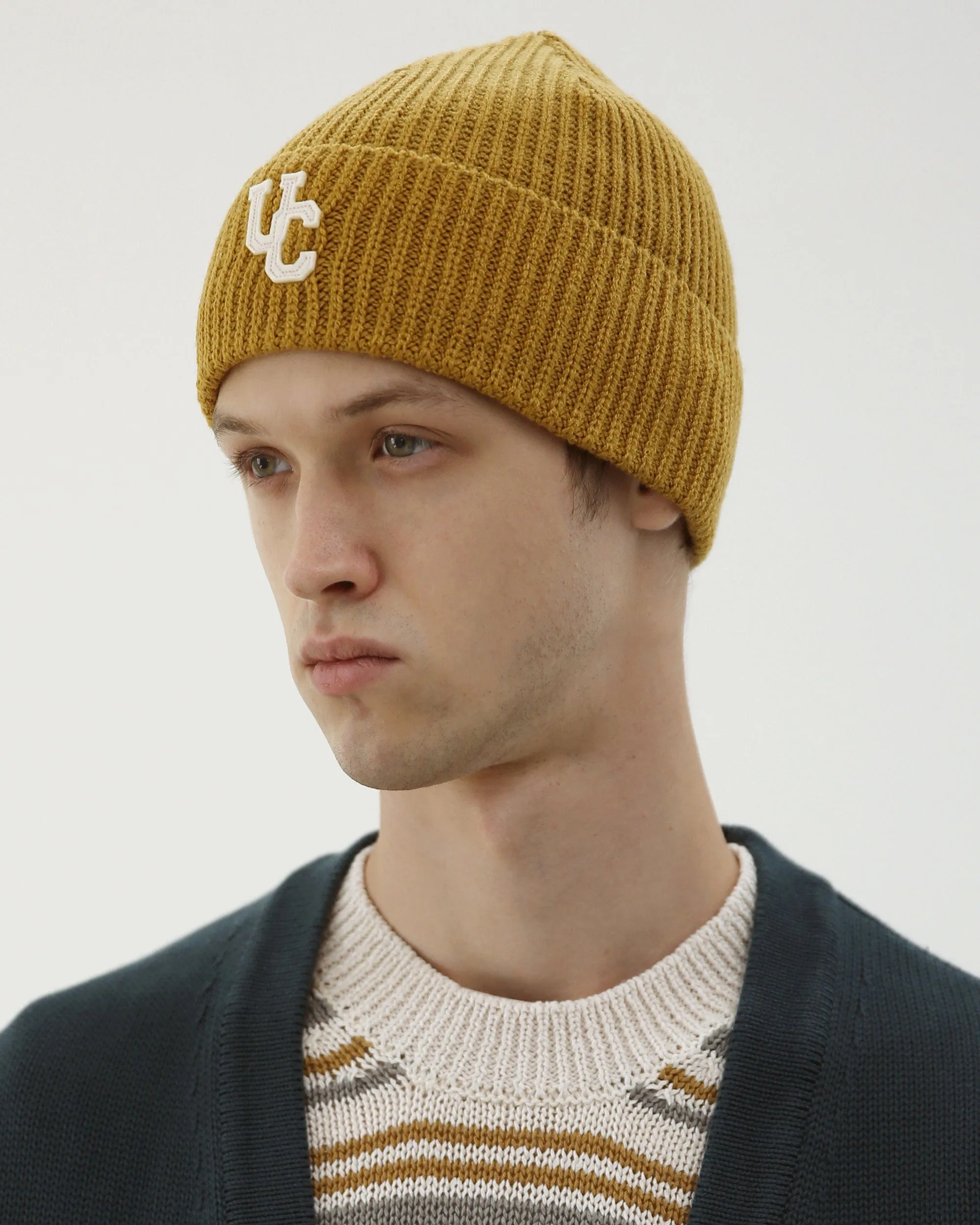 BEANIE / FLEX / UC OVERLAP / MUSTARD