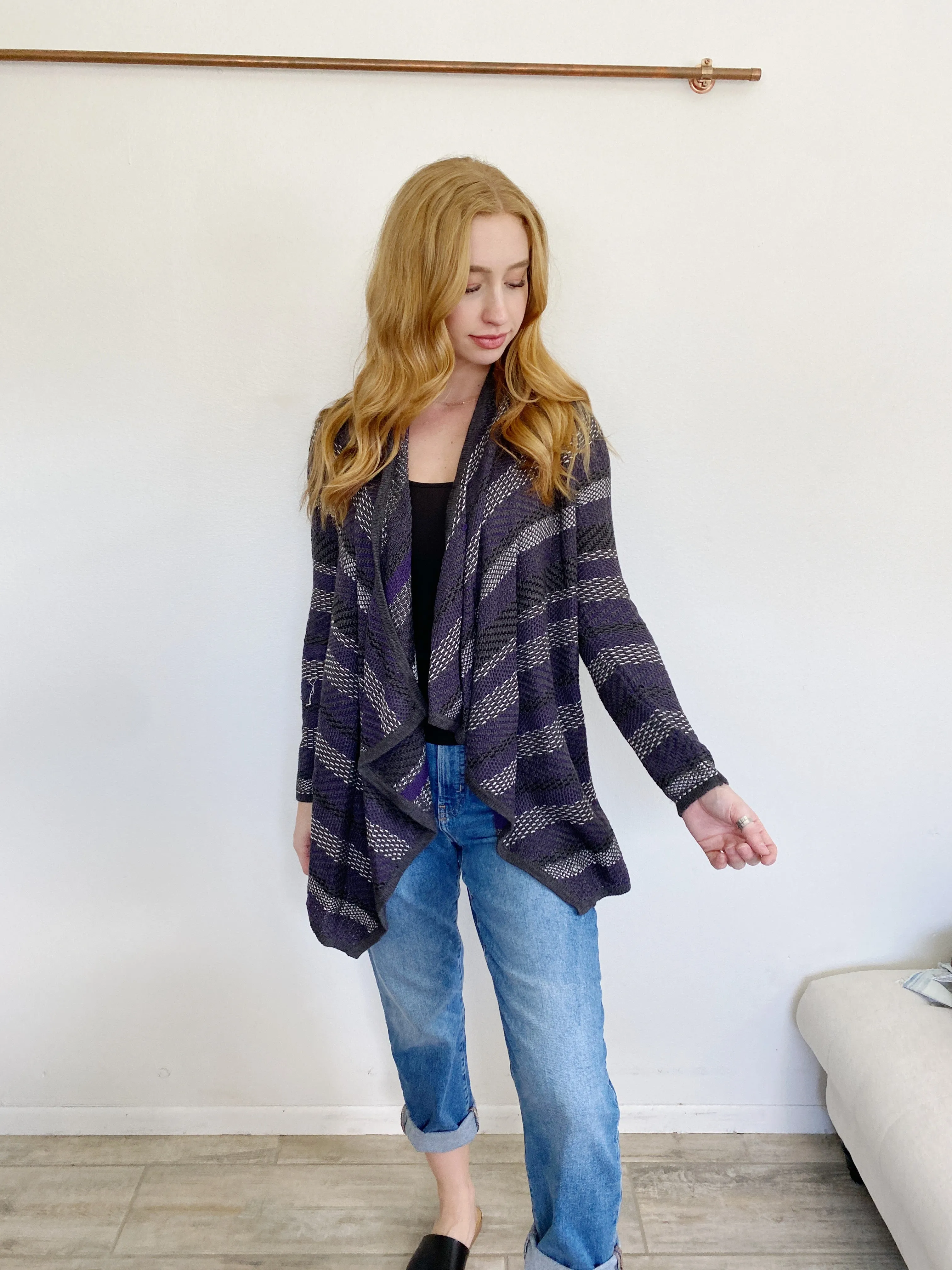 DESIGN HISTORY Knit Cardigan Sweater Small