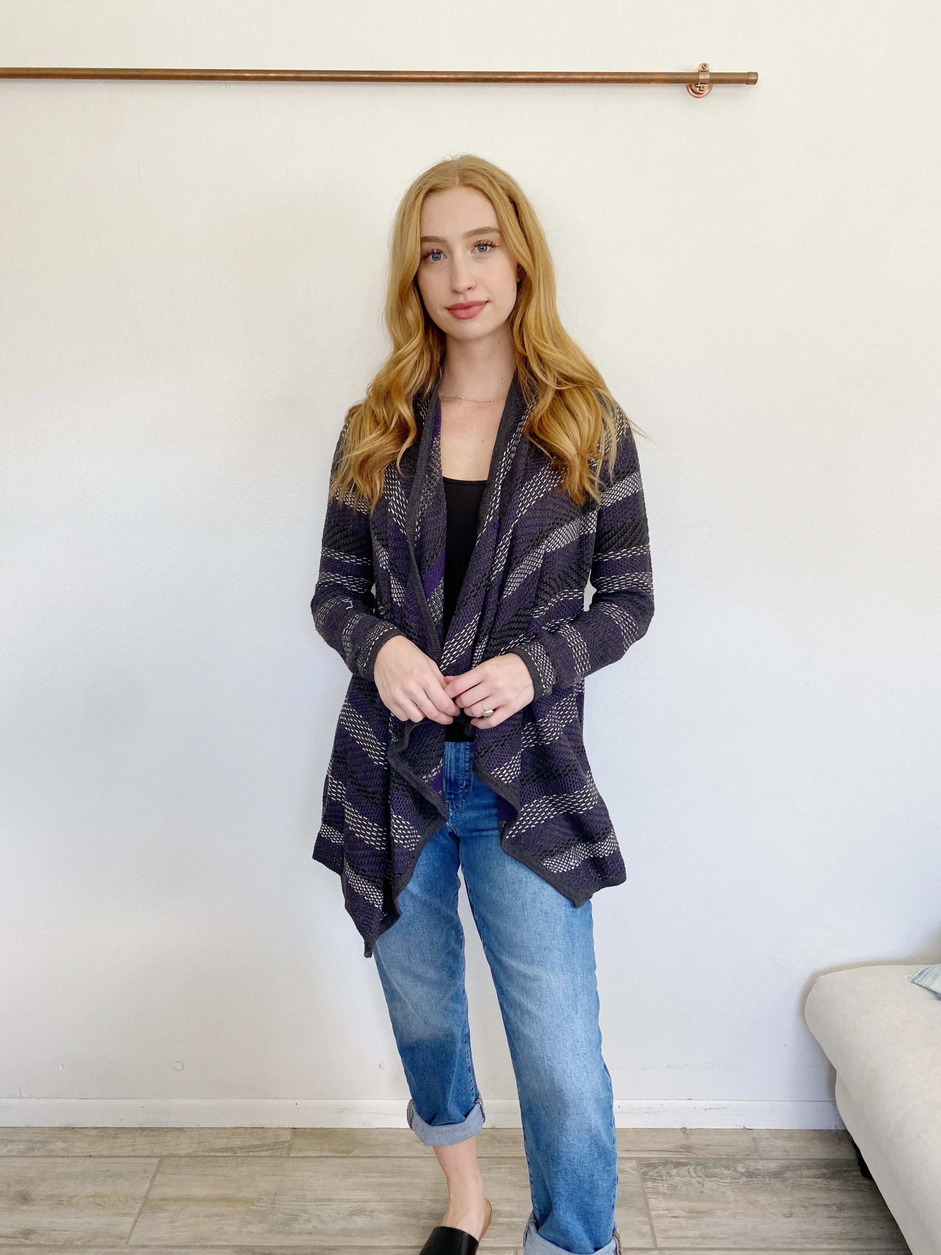 DESIGN HISTORY Knit Cardigan Sweater Small