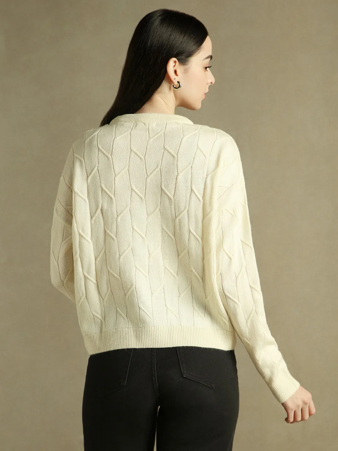 DL Woman Round Neck Solid White Full Sleeves Pullover Sweater