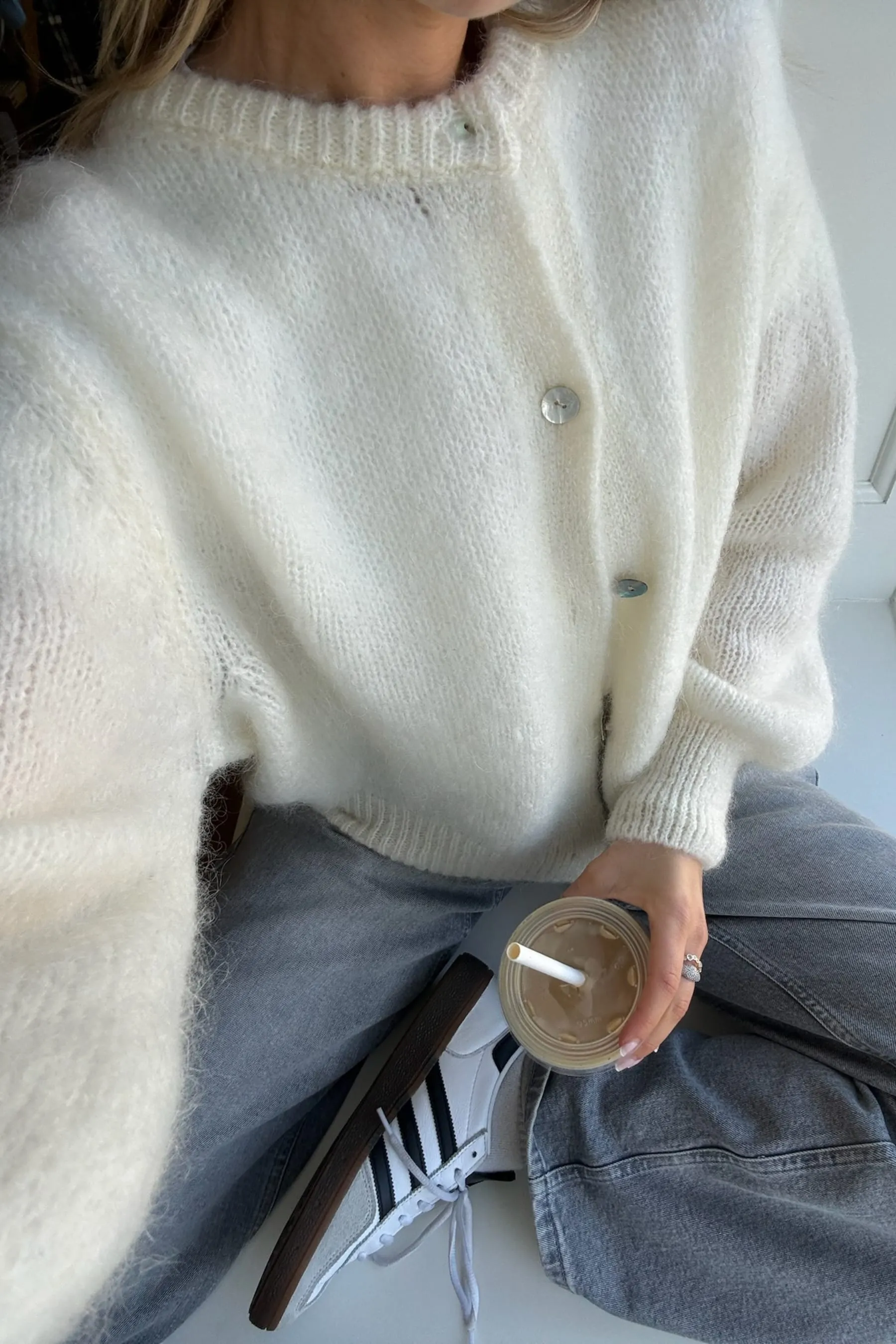 Idaic Cardigan - White