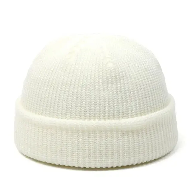 Knitted Hats for Women: Stylish Beret Style in 7 Colors