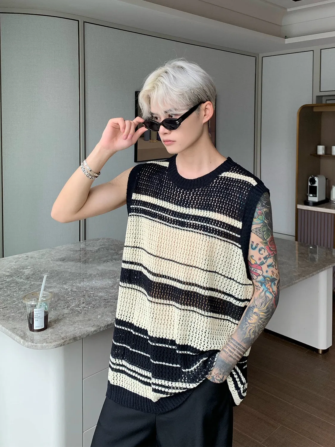 Multi Border Knit Vest CBJ0071