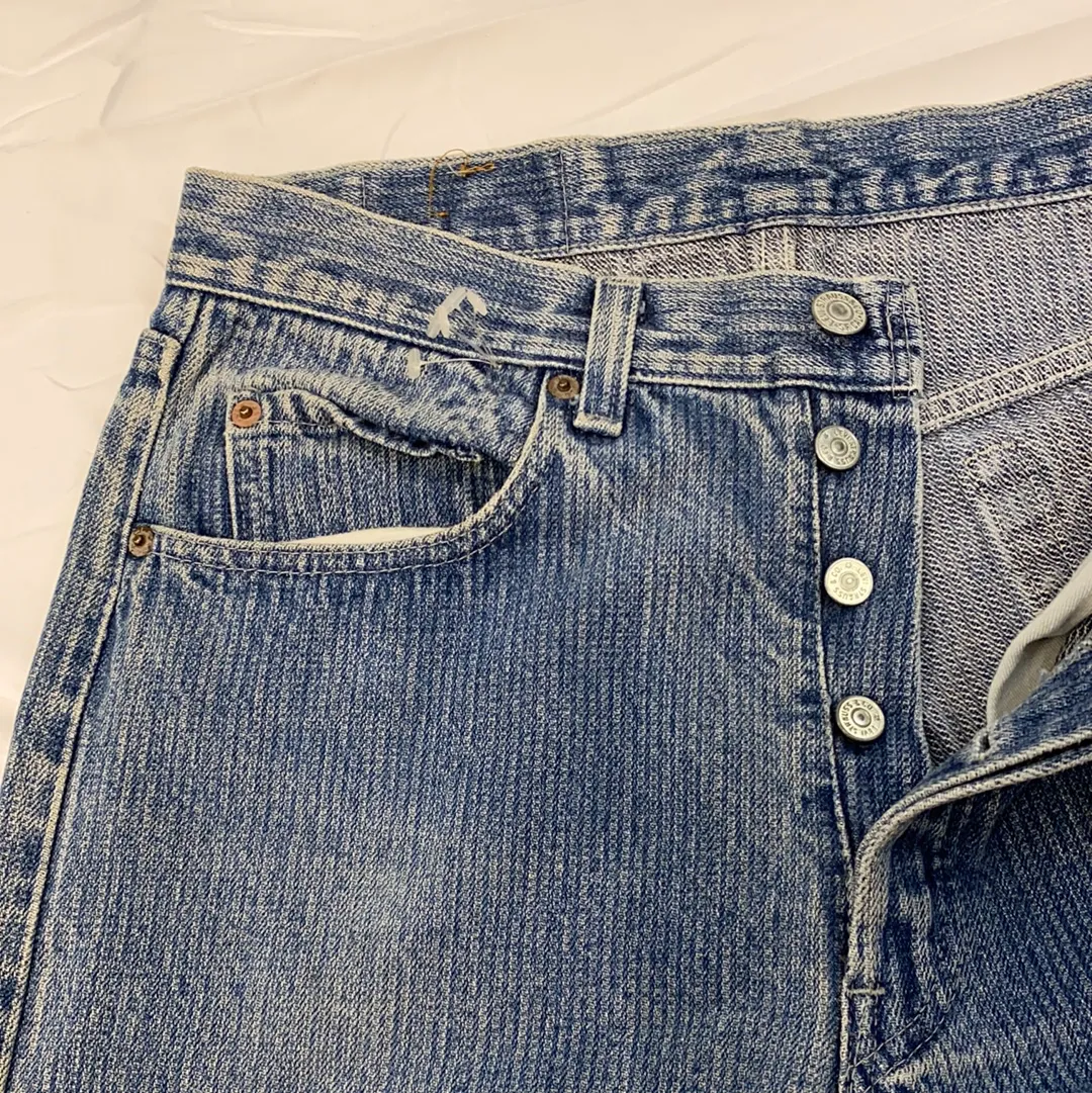 Vintage Levi’s Red Tab Jeans - W30
