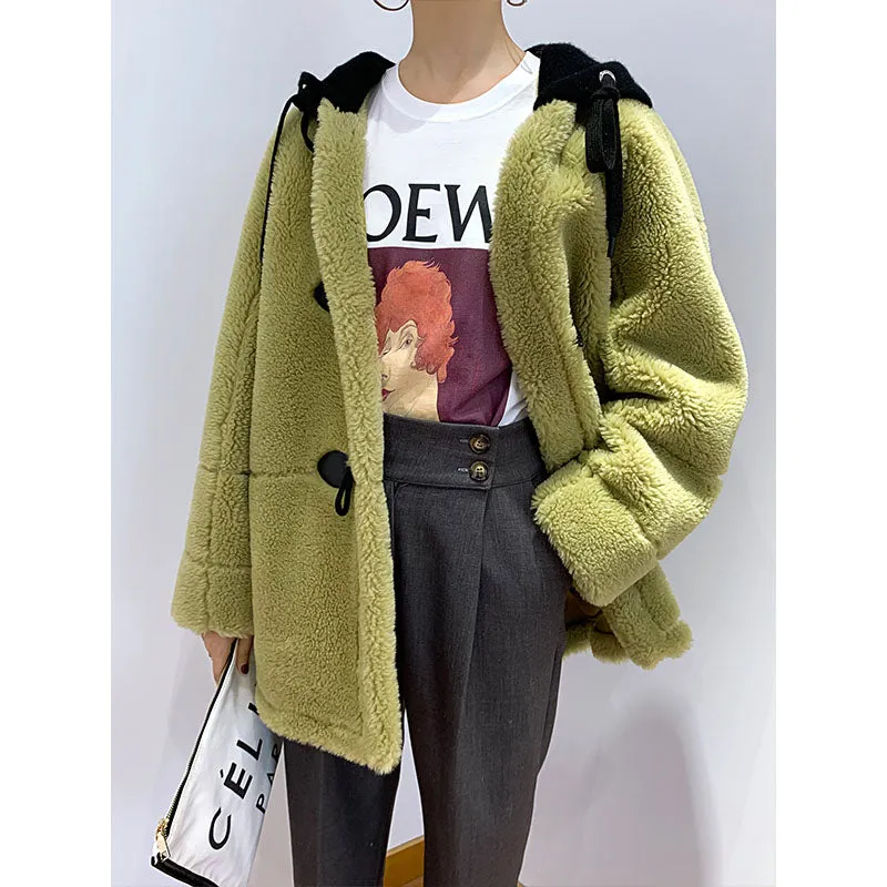 Women's Winter Casual Thick Hooded Coat With Sheep Fur
