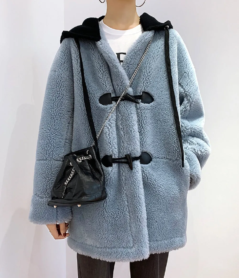 Women's Winter Casual Thick Hooded Coat With Sheep Fur