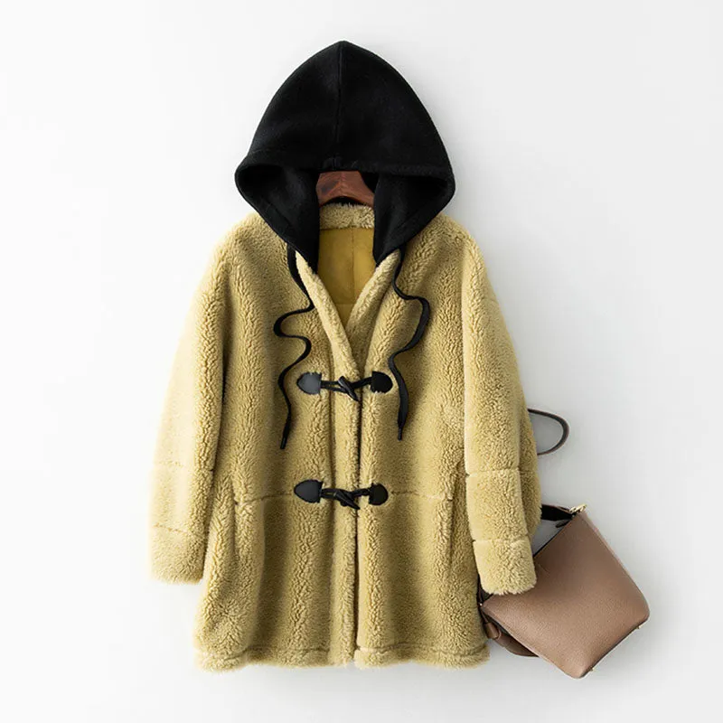 Women's Winter Casual Thick Hooded Coat With Sheep Fur