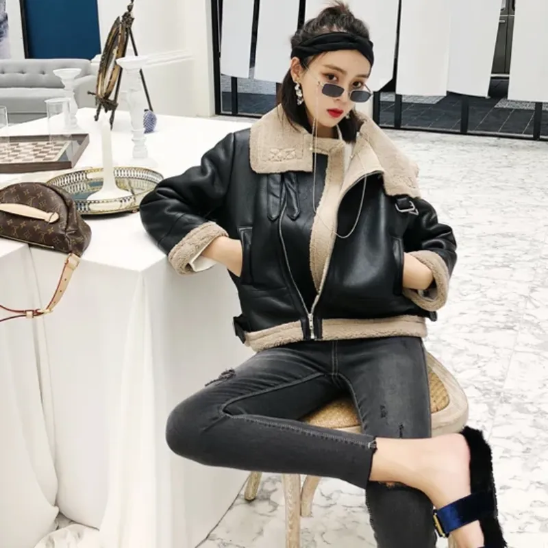 Women's Winter Warm PU Leather Short Coat With Fur